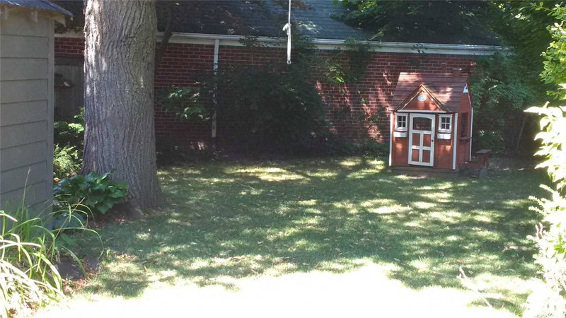 10 Heather Rd, Toronto, M4G3G3 | Image 3