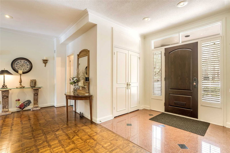 27 Penwood Cres, Toronto, M3B3B1 | Image 2