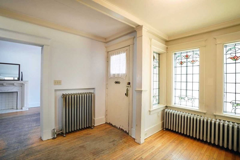 27 Dalton Rd, Toronto, M5R2Y8 | Image 3