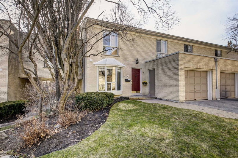 6 Crimson Millway Way, Toronto, M2L1T6 | Image 2