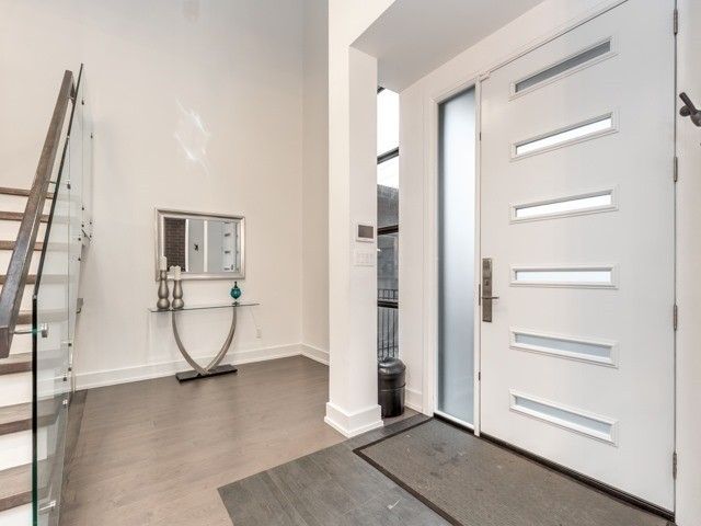 93 Pleasant View Dr, Toronto, M2J3R2 | Image 2