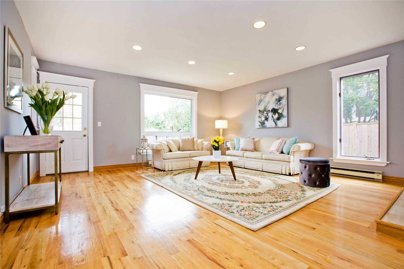 46 Overton Cres, Toronto, M3B2V2 | Image 2