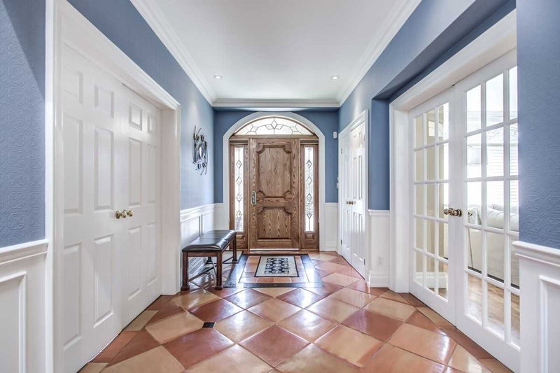 82 Beechwood Ave, Toronto, M2L1J9 | Image 2