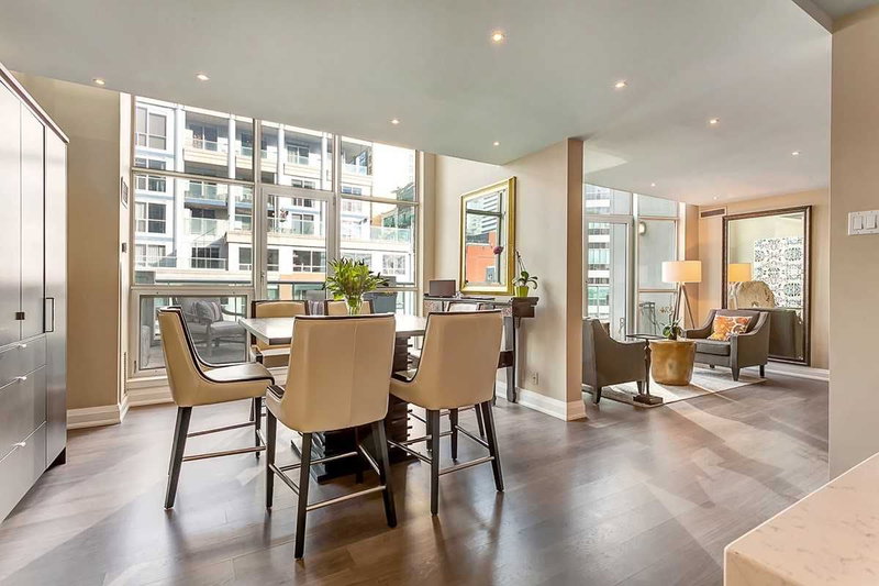 711/712 - 36 Blue Jays Way, Toronto, M5V3T3 | Image 3