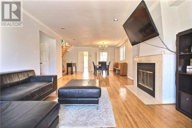 A - 213 Fairlawn Ave, Toronto, M5M1S9 | Image 3