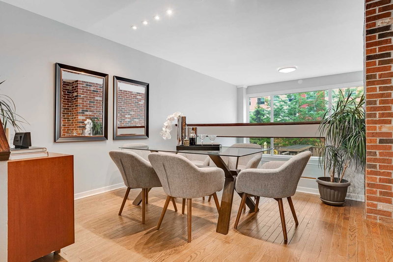 65 Mcgill St, Toronto, M5B1H3 | Image 2