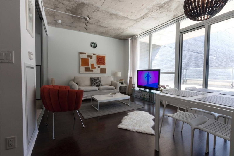 Room2
