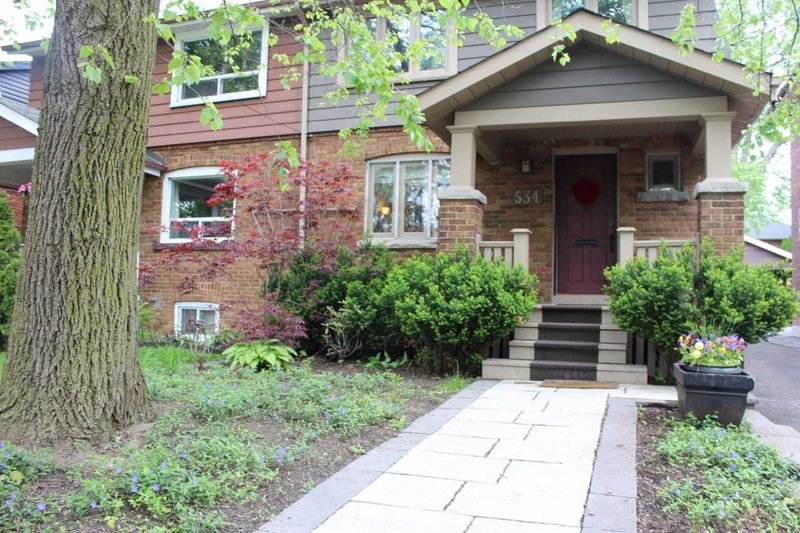 534 Millwood Rd E, Toronto, M4S1K5 | Image 2