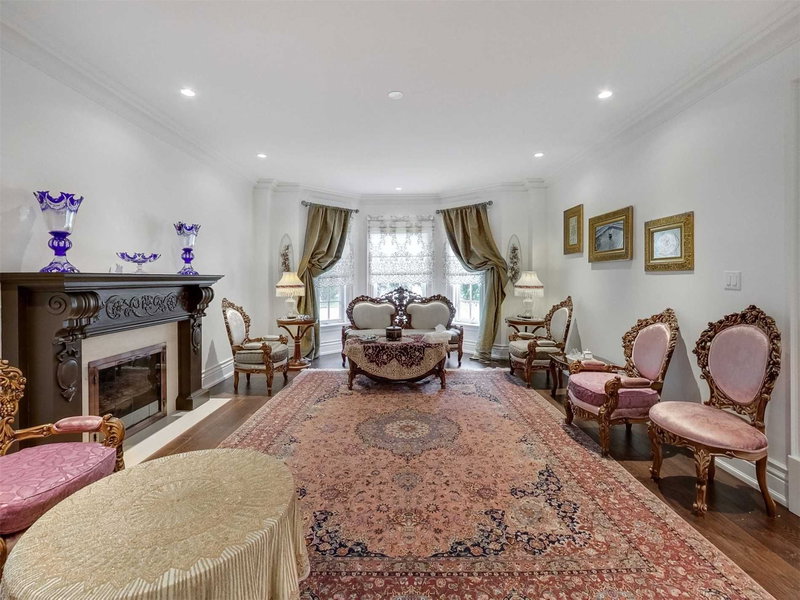 11 York Rd, Toronto, M2L1H4 | Image 2