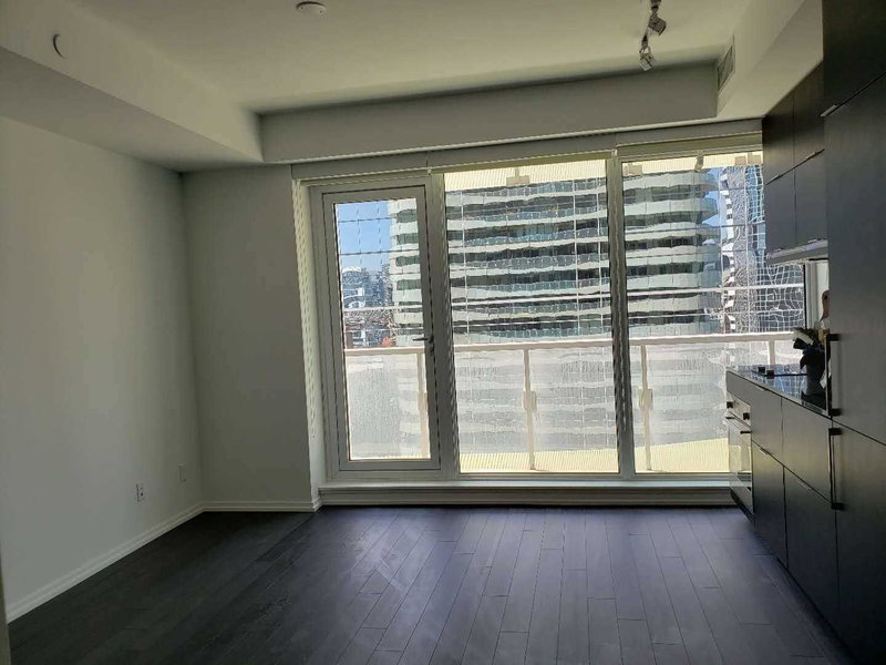 1708 - 197 Yonge St, Toronto, M5B1M4 | Image 3