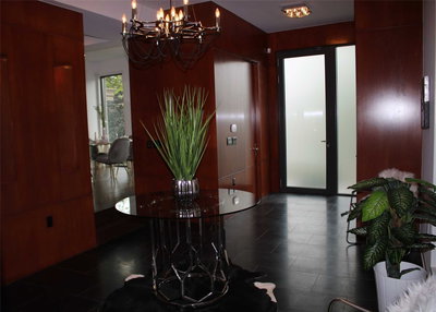 184 Roe Avenue, Toronto, Ontario image-0-4