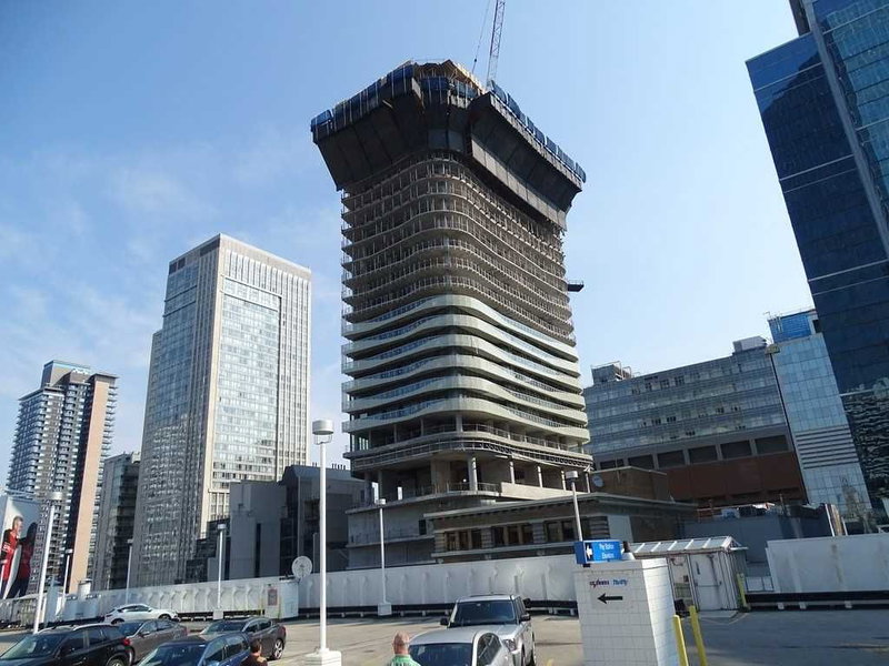 1304 - 197 Yonge St, Toronto, M5B1M4 | Image 2