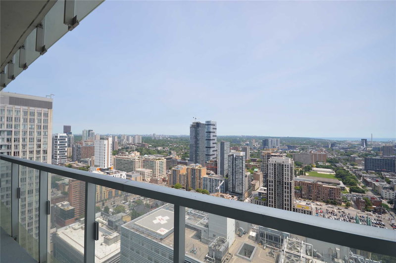 3403 - 197 Yonge St, Toronto, M5B1M4 | Image 3
