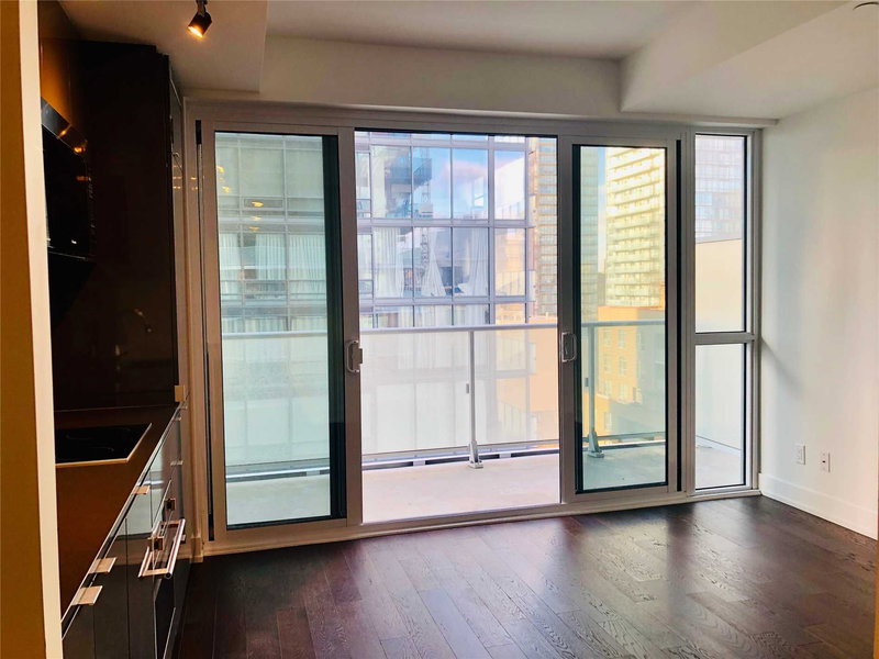 1802 - 7 Grenville St, Toronto, M4Y1A1 | Image 3
