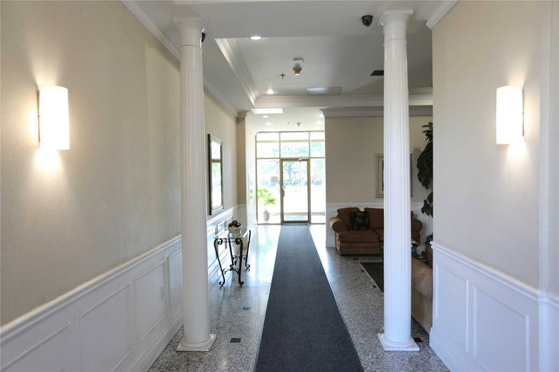 304 - 555 Wilson Heights Blvd, Toronto, M3H6B5 | Image 2