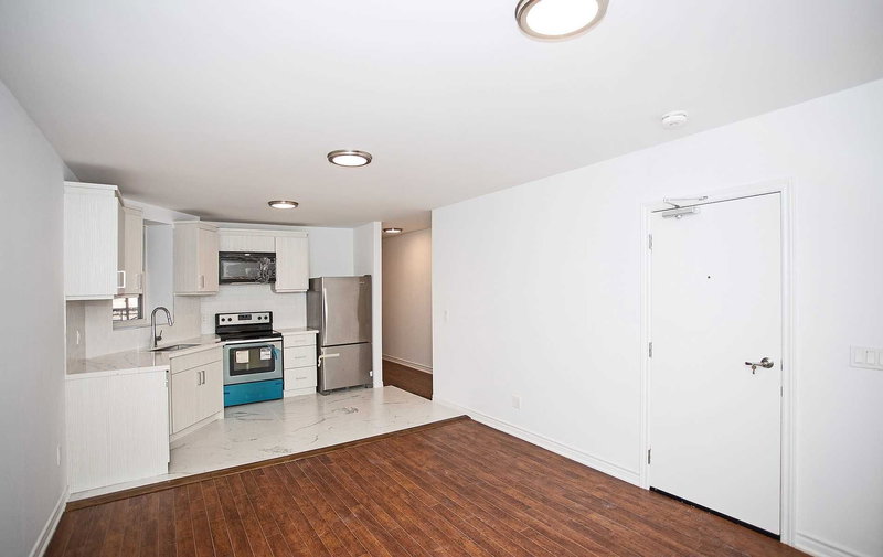 2nd Lev - 1116 College St, Toronto, M6H1B5 | Image 2