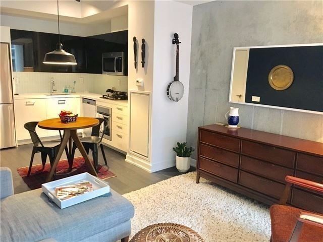 Room2