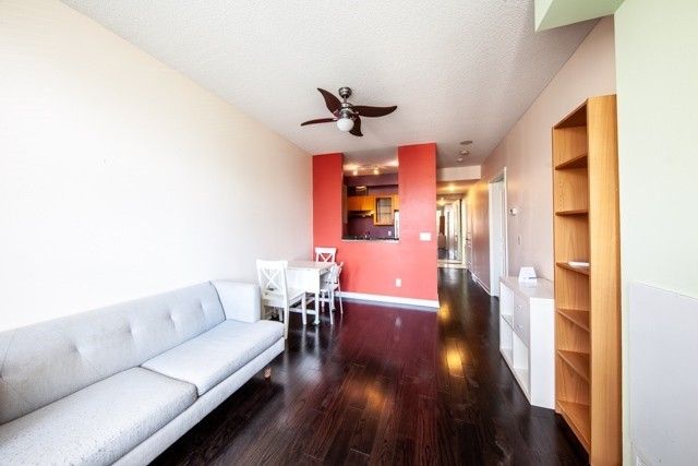 401 - 438 Richmond St W, Toronto, M5V3S6 | Image 3