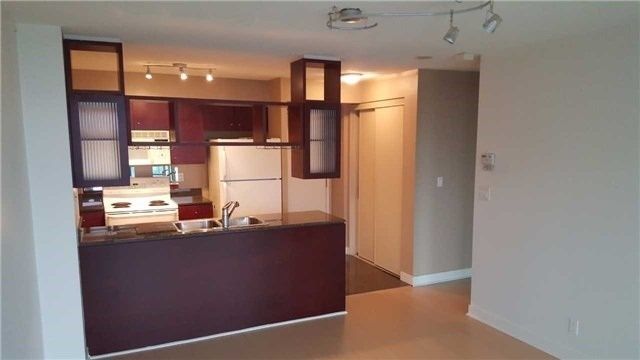 3305 - 397 Front St W, Toronto, M5V3S1 | Image 2