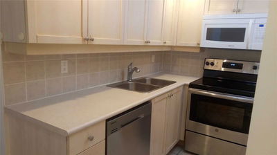 Unit 715 — 15 Northtown Way, Toronto - Willowdale East image-0-2