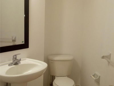 Unit 715 — 15 Northtown Way, Toronto - Willowdale East image-0-4