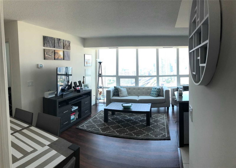 3702 - 19 Grand Trunk Cres, Toronto, M5J 3A3 | Image 2