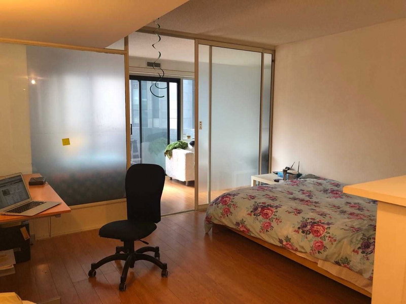 Room2