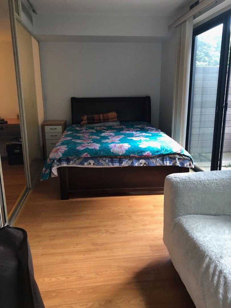 Room2