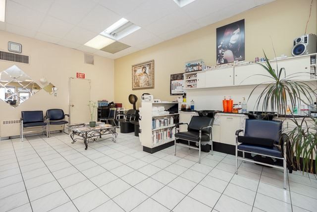 3 - 1468 Victoria Park Ave, Toronto, M4A2M2 | Image 2