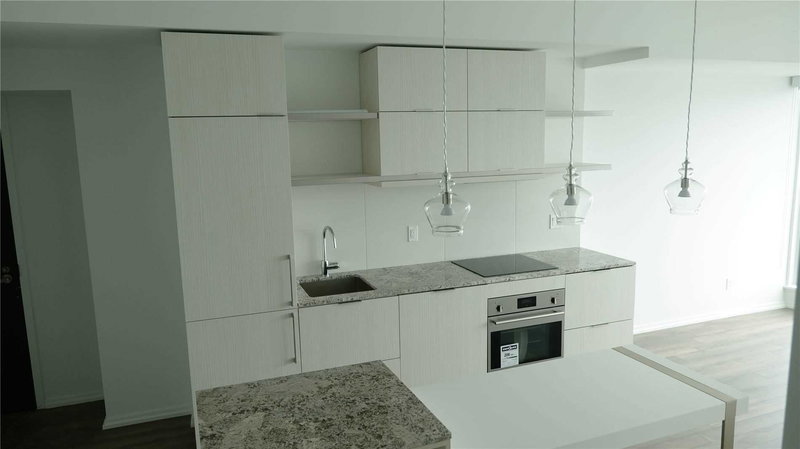 4414 - 197 Yonge St, Toronto, M5E0A6 | Image 2