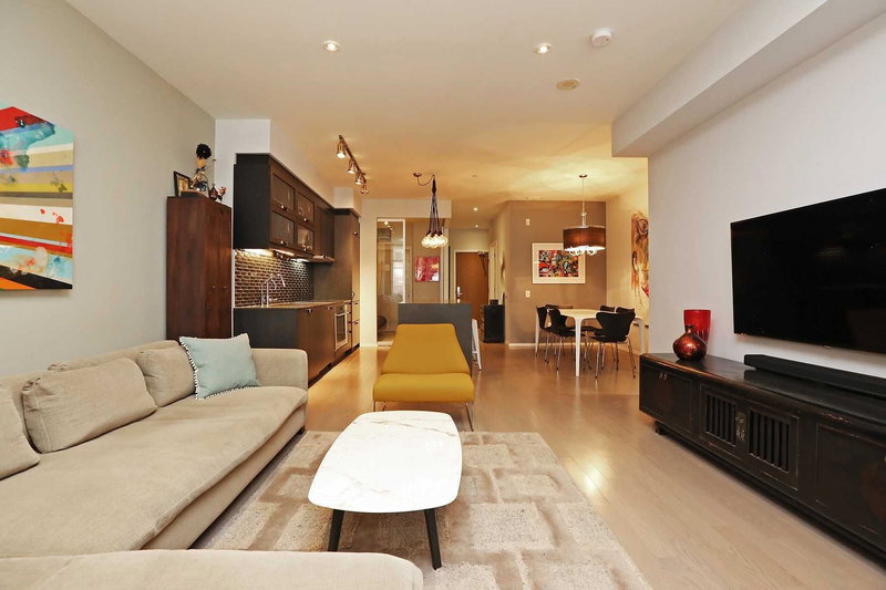 10 Loretto Lane, Toronto, M5S 0B7 | Image 2