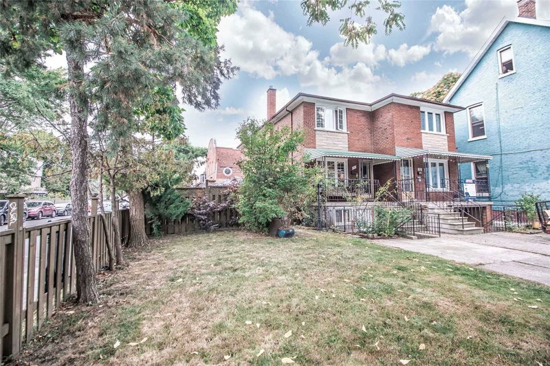 50 Denison Ave, Toronto, M5T2M8 | Image 2