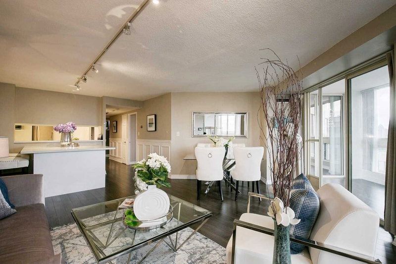 1805 - 10 Kenneth Ave, Toronto, M2N6K6 | Image 3