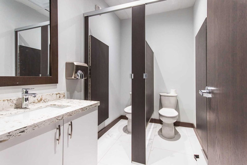 204 - 6174 Yonge St, Toronto, M2M 3X1 | Image 3