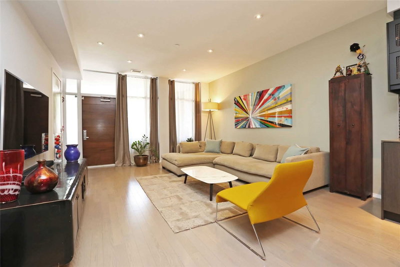 10 Loretto Lane, Toronto, M5S0A9 | Image 2