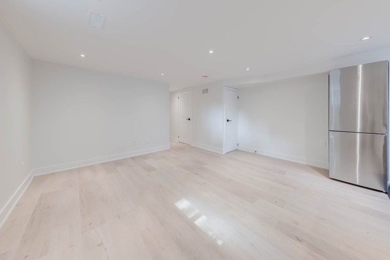 Lower - 429 Brock Ave, Toronto, M6H3N7 | Image 3