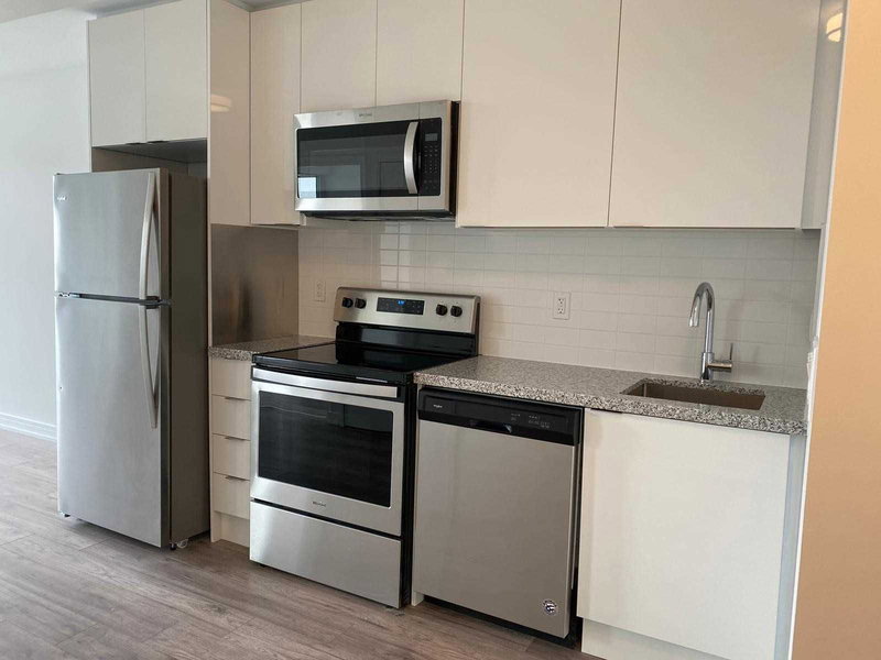 533 - 621 Sheppard Ave E, Toronto, M2K0G4 | Image 2