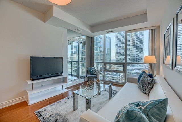 1901 - 18 Harbour St, Toronto, M5J2Z6 | Image 2