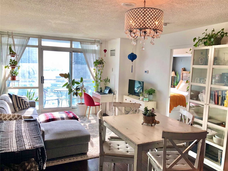 2612 - 397 Front St W, Toronto, M5V3S1 | Image 3