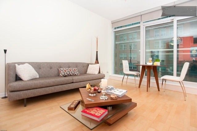 Room2