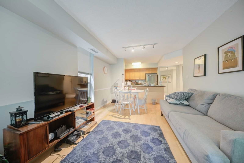 209 - 188 Redpath Ave, Toronto, M4P3J2 | Image 2