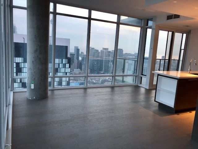 3707 - 488 University Ave, Toronto, M5G 0C1 | Image 3