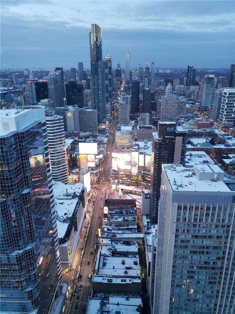 4614 - 197 Yonge St, Toronto, M5B1M4 | Image 3