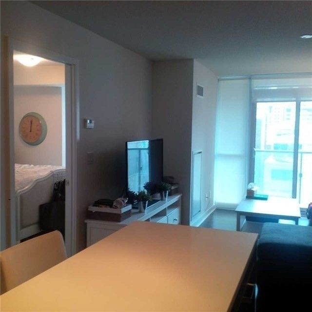 Room1