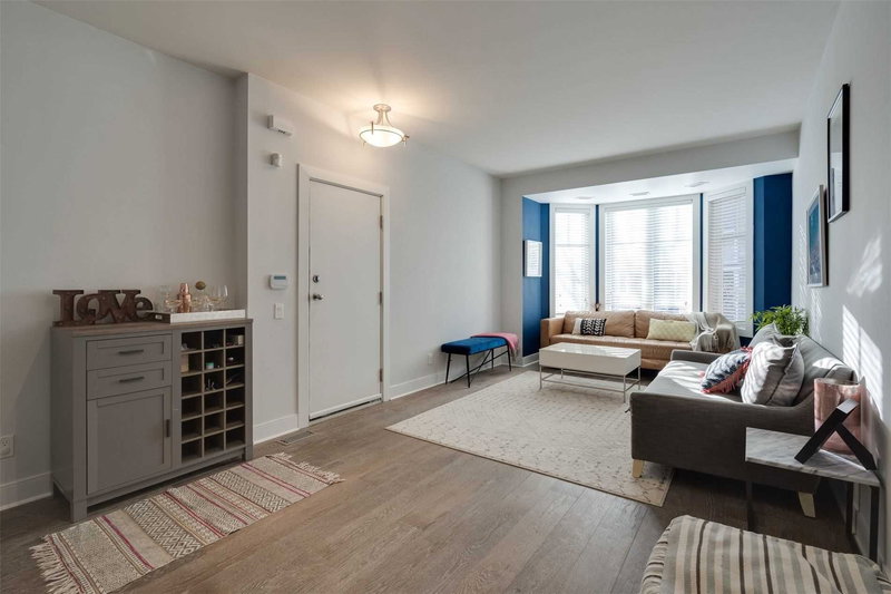 99A Walmer Rd, Toronto, M5R2X6 | Image 3