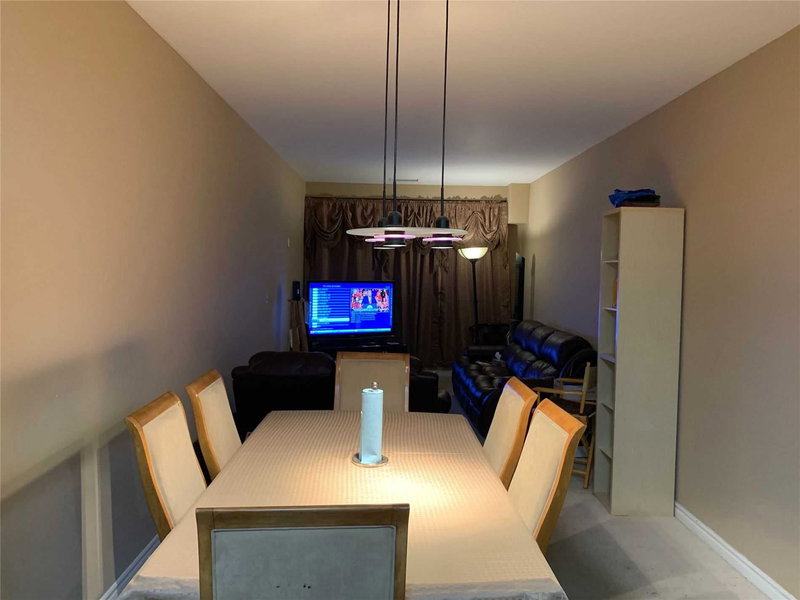 616 - 10 Gateway Blvd, Toronto, M3C3A1 | Image 2