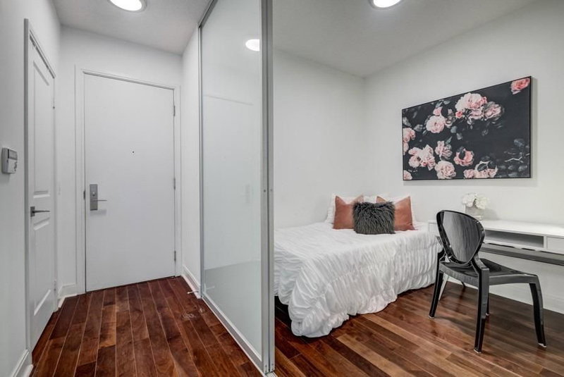 Room2