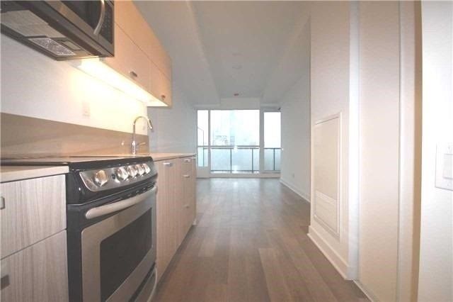 3409 - 290 Adelaide St W, Toronto, M5V1P6 | Image 2