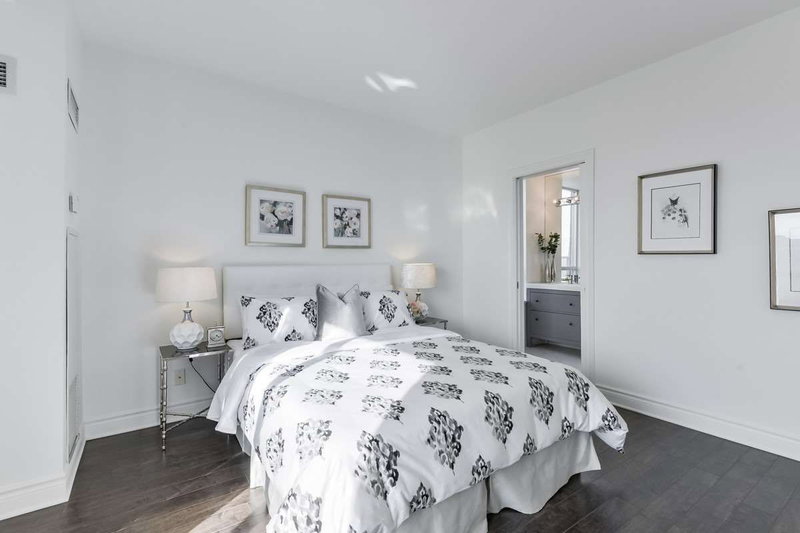 Rg1 - 2 Clairtrell Rd, Toronto, M2N7H5 | Image 2