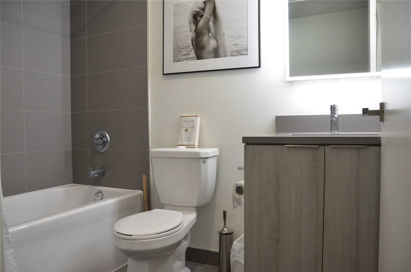 309 - 223 St Clair Ave W, Toronto, M4V1R3 | Image 2